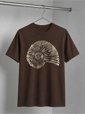 Gildan Brown Tee with Cream Nautilus Graphic
